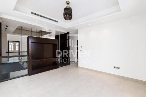 Jumeirah Park, Dubai, UAE의 판매용 빌라 침실 5개, 932.28제곱미터 번호 767352 - 사진 13