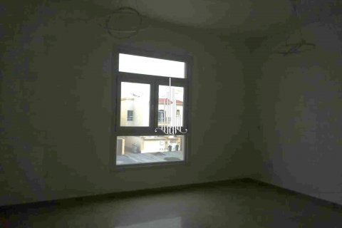 Mohamed Bin Zayed City, Abu Dhabi, BAE’de kiralık villa 4 yatak odası, 511 m&sup2; No 482240 - fotoğraf 15
