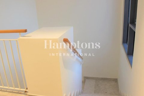 Casa urbana para arrendamento em Dubai Hills Estate, Dubai, EAU 3 quartos, 193.98146400 m2 № 710486 - foto 12