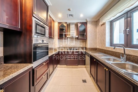 Apartemen di Downtown Dubai (Downtown Burj Dubai), UEA 2 kamar tidur, 130.53 m2 nomor 762584 - foto 12