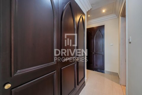 Apartemen di Downtown Dubai (Downtown Burj Dubai), UEA 2 kamar tidur, 130.53 m2 nomor 762584 - foto 13