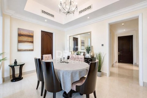 Apartament në Downtown Dubai (Downtown Burj Dubai), Emiratet e Bashkuara Arabe 2 dhoma gjumi, 143.81 m2. № 762583 - Foto 18