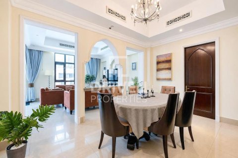Apartament në Downtown Dubai (Downtown Burj Dubai), Emiratet e Bashkuara Arabe 2 dhoma gjumi, 143.81 m2. № 762583 - Foto 4