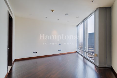 Apartmen di Burj Khalifa, Dubai, UAE 2 bilik tidur, 152.26801700 meter persegi № 720771 - foto 7
