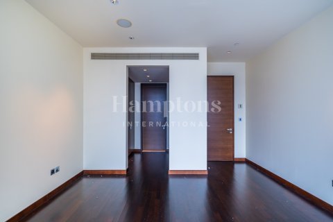 Apartmen di Burj Khalifa, Dubai, UAE 2 bilik tidur, 152.26801700 meter persegi № 720771 - foto 6
