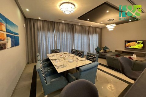 Vilë në Al Jazirah Al Hamra, Ras Al Khaimah, Emiratet e Bashkuara Arabe 3 dhoma gjumi, 260.1 m2. № 497445 - Foto 9