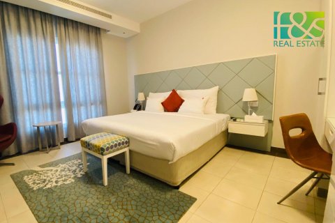 Vilë në Al Jazirah Al Hamra, Ras Al Khaimah, Emiratet e Bashkuara Arabe 3 dhoma gjumi, 260.1 m2. № 497445 - Foto 14
