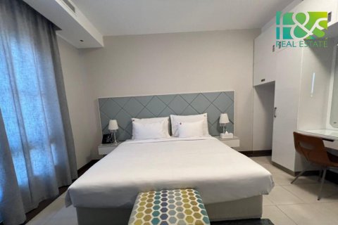 Vilë në Al Jazirah Al Hamra, Ras Al Khaimah, Emiratet e Bashkuara Arabe 3 dhoma gjumi, 260.1 m2. № 497445 - Foto 15