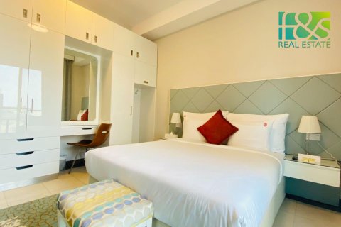 Vilë në Al Jazirah Al Hamra, Ras Al Khaimah, Emiratet e Bashkuara Arabe 3 dhoma gjumi, 260.1 m2. № 497445 - Foto 13
