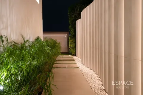 וילה להשכרה ב Palm Jumeirah, Dubai, איחוד האמירויות  5 חדרי שינה, 929 מ"ר, מספר 738346 - תמונה 19
