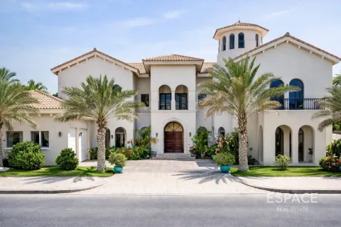 Villa asukohaga Palm Jumeirah, Dubai, AÜE: 6 magamistoaga, 650 m² Nr 738348