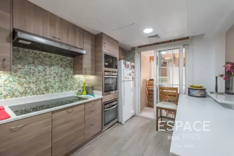 Villa in affitto a The Springs, Dubai, EAU 3 camere da letto, 167 mq. № 738349 - foto 6