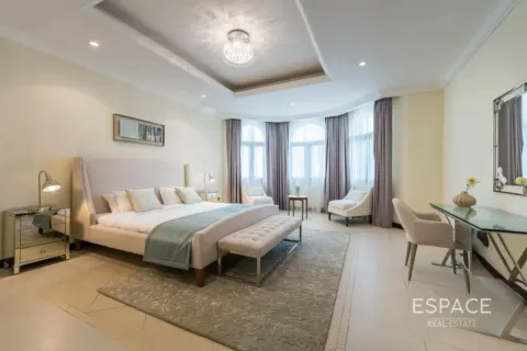 Vila u Palm Jumeirah, Dubai, UAE 4 spavaćih soba, 622 m2 Br. 649652 - fotografija 12