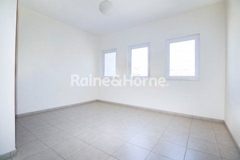 Kuća u nizu u gradu Motor City, Dubai, UAE 4 spavaće sobe, 373.5 m2 Br. 578767 - Slika 15