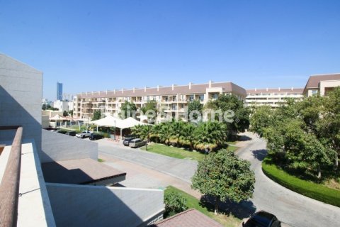 Kuća u nizu u gradu Motor City, Dubai, UAE 4 spavaće sobe, 373.5 m2 Br. 578767 - Slika 24