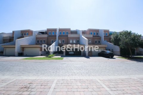 Kuća u nizu u gradu Motor City, Dubai, UAE 4 spavaće sobe, 373.5 m2 Br. 578767 - Slika 27