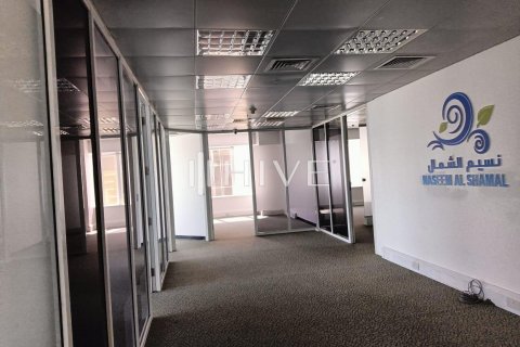 Kancelář v Sheikh Zayed Road, Dubai, SAE 186.1 m² Č.: 578768 - fotografie 12