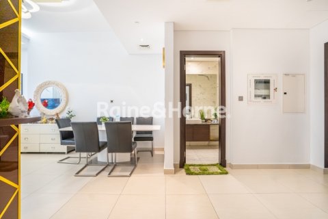 Apartment til salg i Downtown Dubai (Downtown Burj Dubai), Dubai, UAE 2 soveværelser, 155.8 kvm № 578764 - foto 16