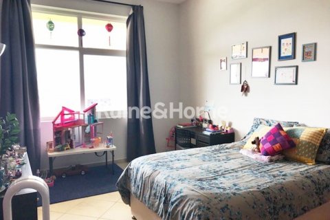 Apartment til salg i Motor City, Dubai, UAE 3 soveværelser, 231.2 kvm № 578766 - foto 7