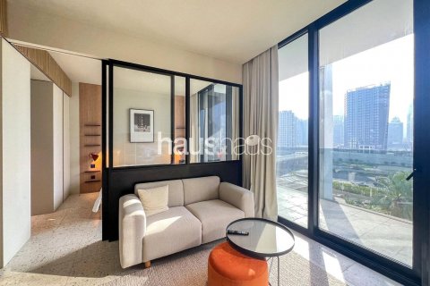 Apartmen di Business Bay, Dubai, UAE 1 bilik tidur, 61 meter persegi № 625617 - foto 4