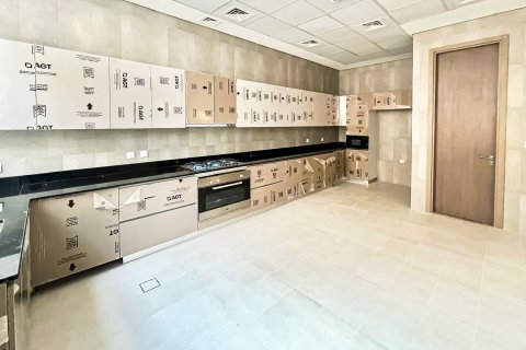 Villa zur Miete in Al Furjan, Dubai, VAE 6 Schlafzimmer, 592.59 m2 Nr. 750902 - Foto 15