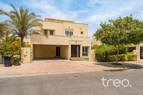 Vilă de închiriat în Meadows, Dubai, EAU 4 dormitoare, 373.28 mp.  №741132 - poză 19