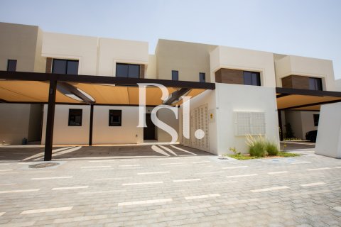 Yas Island、Abu Dhabi、UAE にあるタウンハウス販売中 2ベッドルーム、124 m2、No716181 - 写真 4