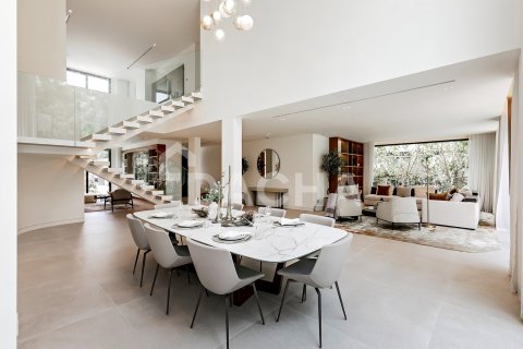 Villa i Jumeirah Islands, Dubai, UAE 5 sovrum, 571 kvm Nr. 755059