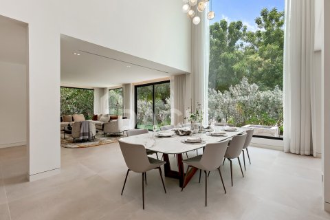 Villa Jumeirah Islands, Dubaijā, AAE 5 istabas, 571 m2 Nr. 755059 - attēls 2