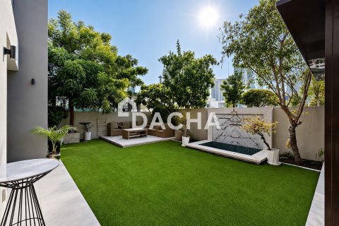 Dubai Hills Estate, UAE의 판매용 빌라 침실 4개, 418제곱미터 번호 755058 - 사진 2