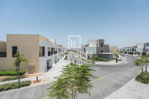 Arabian Ranches 3, Dubai, संयुक्त अरब अमीरात में टाउनहाउस, 4 बेडरूम, 144.65 वर्ग मीटर, संख्या 762713 - फ़ोटो 23