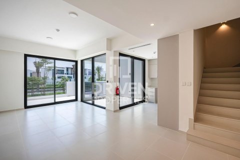 خانه شهری در Arabian Ranches 3، Dubai ، امارات متحده عربی 4 خوابه ، 144.65 متر مربع.  شماره 762713