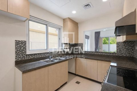 Dubai Land、Dubai、UAE にあるヴィラの賃貸物件 3ベッドルーム、324.97 m2、No762712 - 写真 21