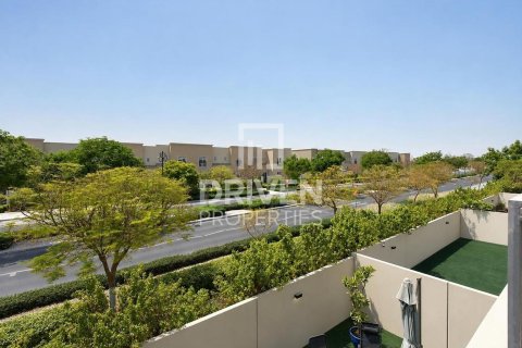 Dubai Land、Dubai、UAE にあるヴィラの賃貸物件 3ベッドルーム、324.97 m2、No762712 - 写真 25