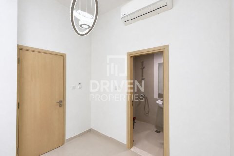 Dubai Land、Dubai、UAE にあるヴィラの賃貸物件 3ベッドルーム、324.97 m2、No762712 - 写真 16