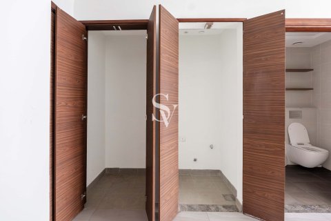 Apartamento para arrendamento em Bur Dubai, Dubai, EAU 1 quarto, 92 m2 № 726485 - foto 3