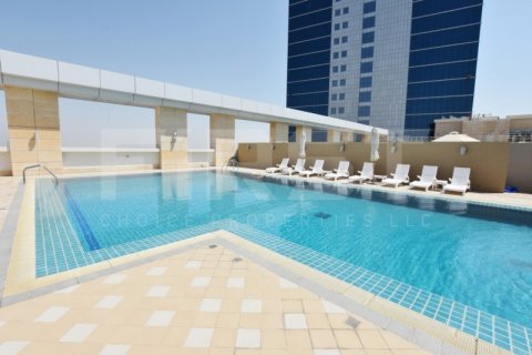 Apartamento en alquiler en Muroor Area, Abu Dhabi, EAU 3 dormitorios, 176.5 m2 № 410667 - foto 3