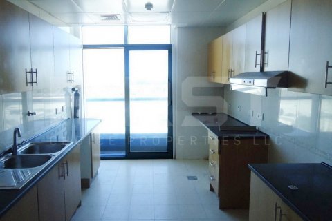 Apartamento en alquiler en Muroor Area, Abu Dhabi, EAU 3 dormitorios, 176.5 m2 № 410667 - foto 6