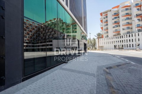 Veikals Jumeirah Village Circle, Dubaijā, AAE 114.27 m2 Nr. 747077 - attēls 4