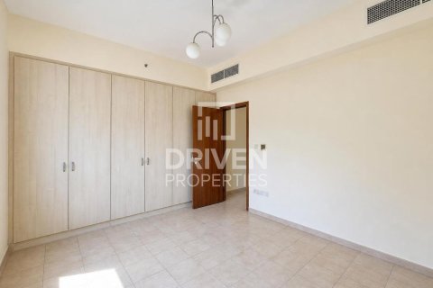 Adosado en alquiler en Dubai Waterfront, Dubai, EAU 3 dormitorios, 95.04 m2 № 768474 - foto 13