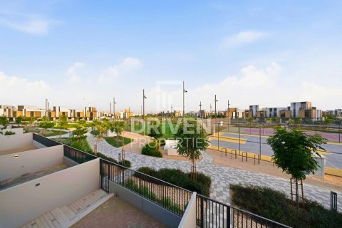 Kaupunkipientalo Mudon, Dubai, Arabiemiraatit 4 makuuhuonetta, 248.33 m2 № 768470 - kuva 28