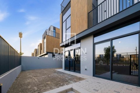 Kaupunkipientalo Mudon, Dubai, Arabiemiraatit 4 makuuhuonetta, 248.33 m2 № 768470 - kuva 26
