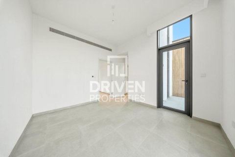 Kaupunkipientalo Mudon, Dubai, Arabiemiraatit 4 makuuhuonetta, 248.33 m2 № 768470 - kuva 7