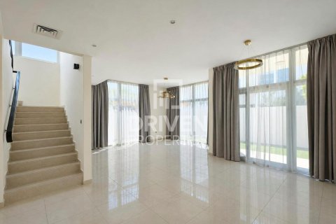 Vila u gradu Dubai, UAE 6 spavaće sobe, 322 m2 Br. 768472
