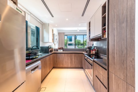 Villa in vendita a Dubai Sports City, Dubai, EAU 4 camere da letto, 377 mq. № 739618 - foto 3
