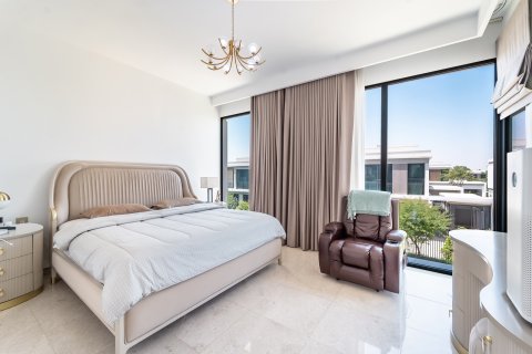 Villa in vendita a Dubai Sports City, Dubai, EAU 4 camere da letto, 377 mq. № 739618 - foto 19