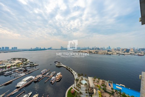 Korter asukohaga Dubai, AÜE: 3 magamistoaga, 215 m² Nr 664645
