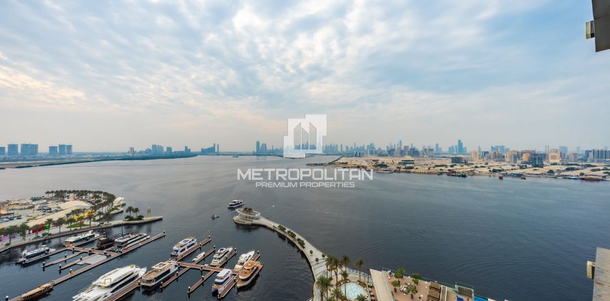 阿联酋 Dubai 公寓  3 卧, 215 平方米 , 编号 664645