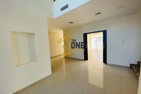 Müüa villa asukohaga Mina Al Arab, Ras Al Khaimah, AÜE: 5 magamistoaga, 603.9 m² Nr 579859 - pilt 9