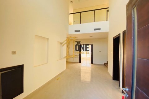 Müüa villa asukohaga Mina Al Arab, Ras Al Khaimah, AÜE: 5 magamistoaga, 603.9 m² Nr 579859 - pilt 17